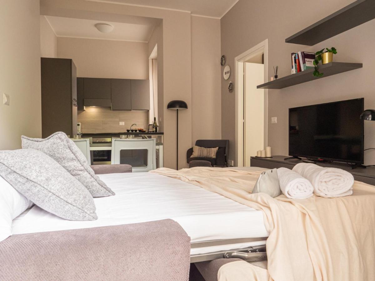 The Best Rent - Apartment With Balcony In Milan Downtown Luaran gambar