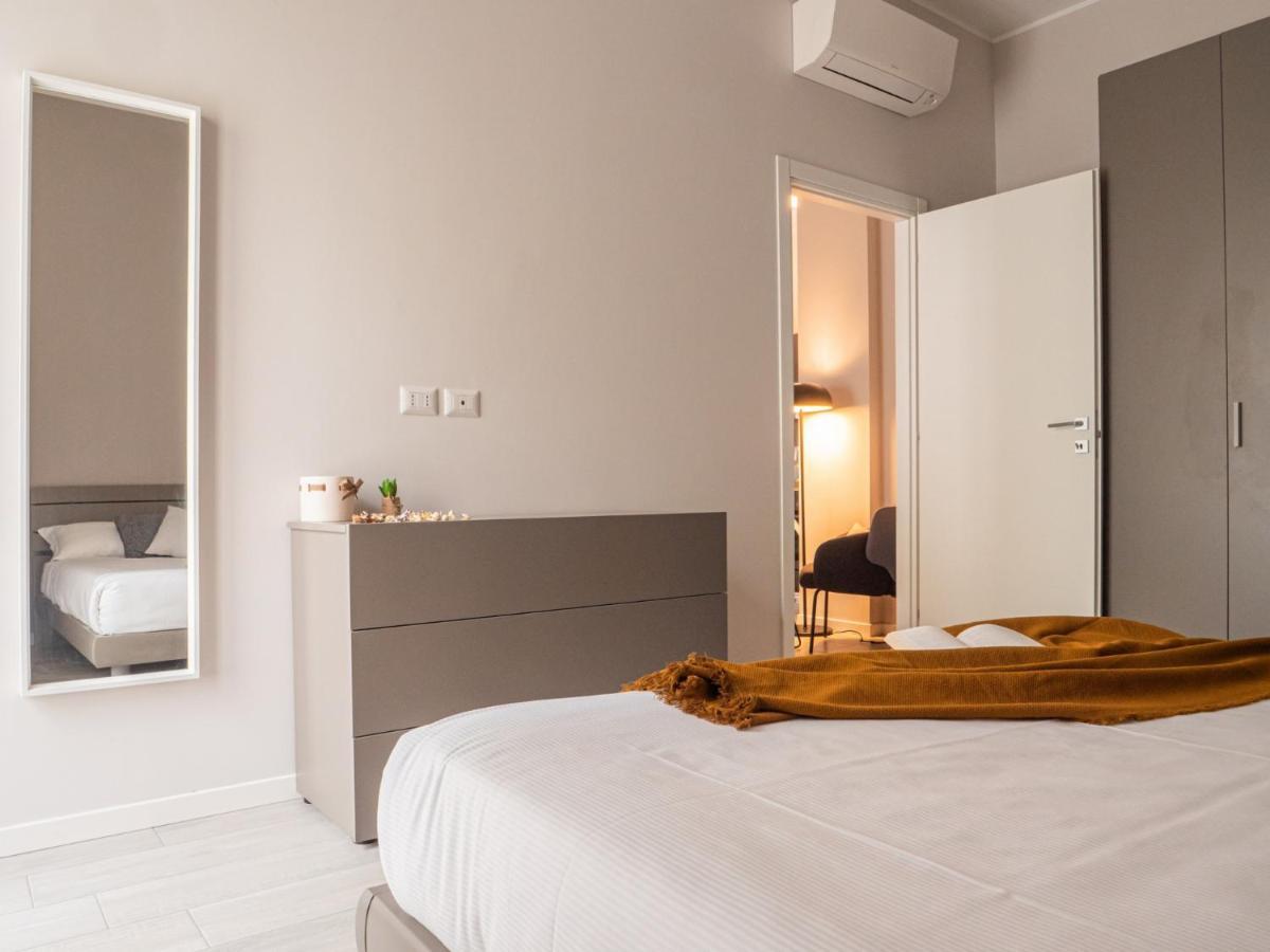 The Best Rent - Apartment With Balcony In Milan Downtown Luaran gambar