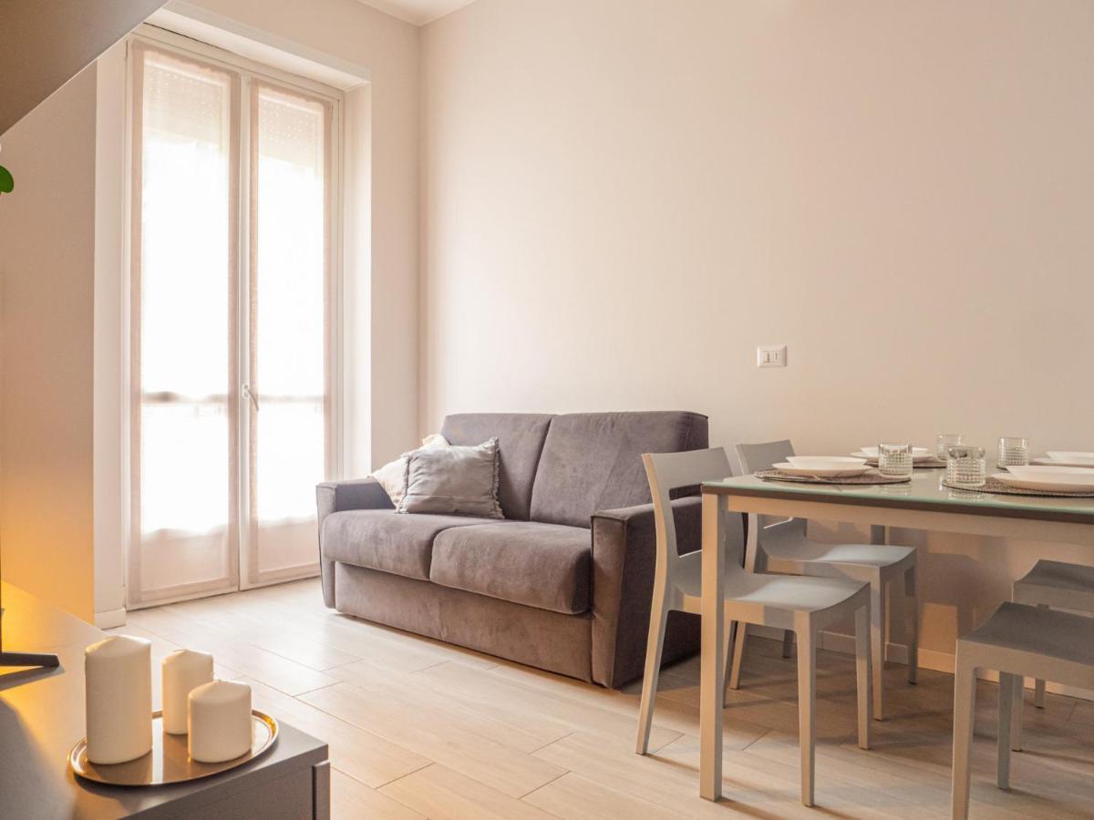 The Best Rent - Apartment With Balcony In Milan Downtown Luaran gambar